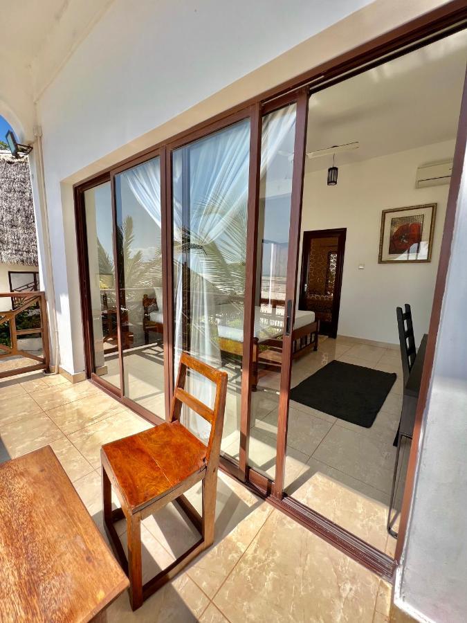 Jambiani White Sands Bungalows Exterior photo