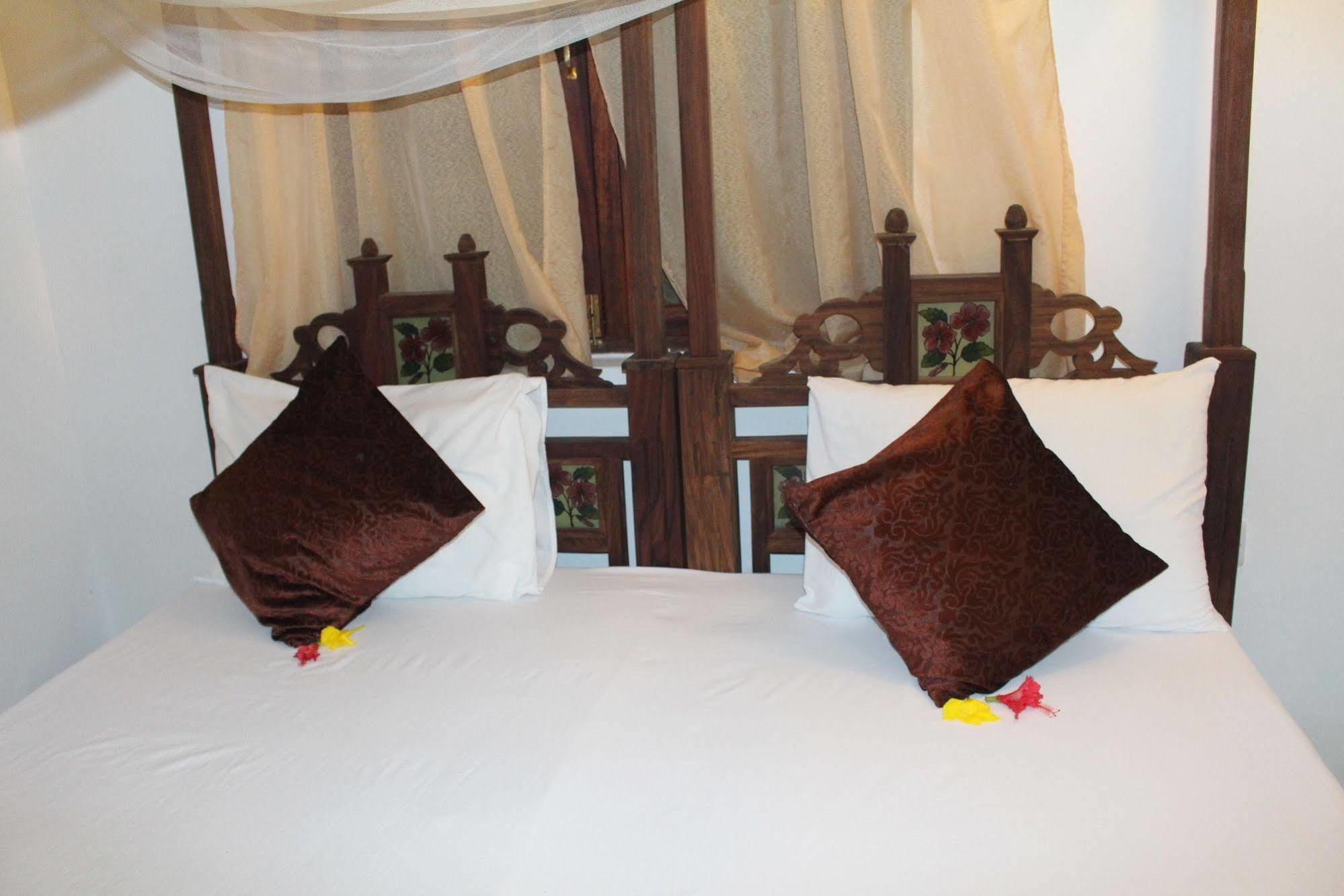 Jambiani White Sands Bungalows Exterior photo